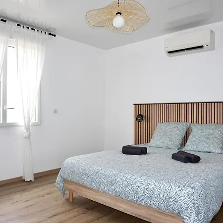 Maison Proche De La Plage, Classee 3 Etoiles - Feriehus